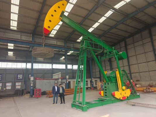 API 11E Jack de bomba de peso ligero de balance de manivela estándar para unidad de bombeo de yacimientos petrolíferos