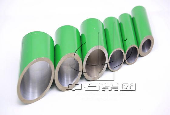 Émbolo rociado metal de acero de las piezas de la bomba del campo petrolífero del barril de la bomba